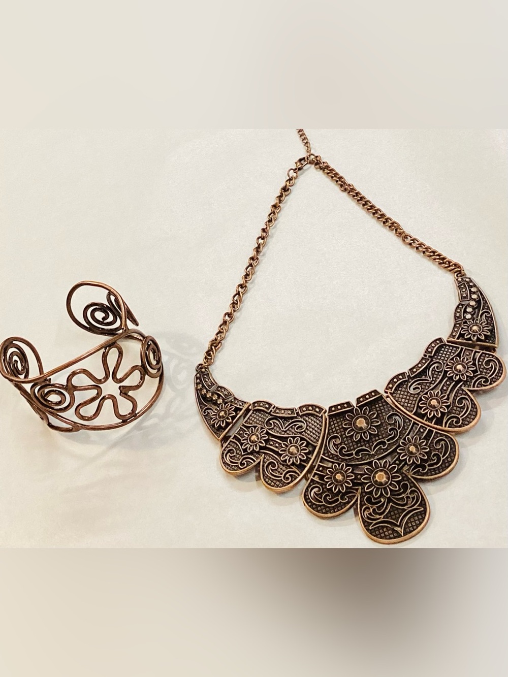Boho Warrior Floral Necklace & Bracelet in Antique Style Gold 🌛